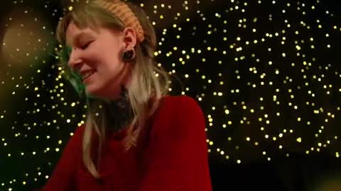 Snapshot of littlespacemouse chatting on March 4, 3:40 pm Niki free tg channel with some photos gifs and info about streams online show from March 4, 3:40 pm