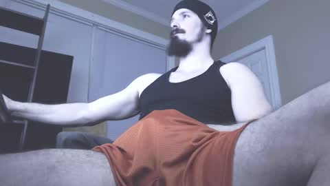 Snapshot of littlesumthinsumthin chatting on December 19, 12:06 am Alex or LSS online show from December 19, 12:06 am