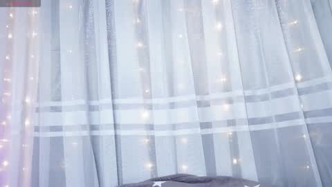 Snapshot of littletammy_ chatting on October 12, 2:16 pm littletammy_ online show from October 12, 2:16 pm