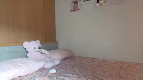 Maya online show from April 28, 12:31 am