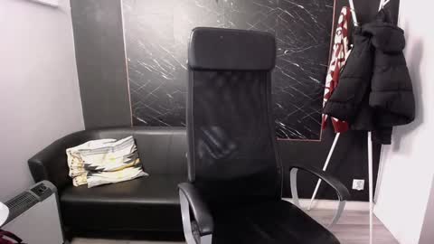 Viki online show from December 11, 9:41 am