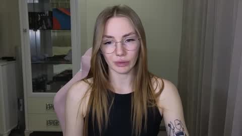 Eliana online show from December 9, 3:00 pm