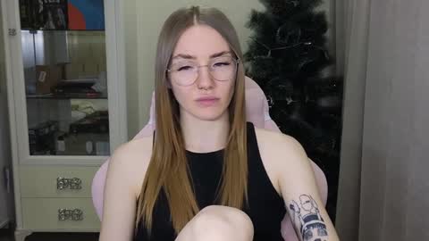 Eliana online show from December 28, 12:24 pm