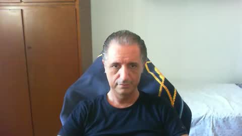 liuk53 online show from May 28, 10:45 am