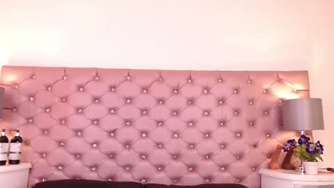 Nicky online show from October 3, 4:31 am