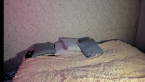 Olivia online show from February 2, 1:02 am