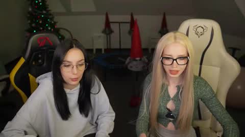 Sheryl online show from January 8, 3:58 pm