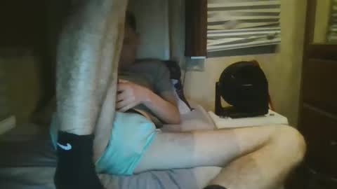Snapshot of livetyy chatting on October 30, 11:27 pm livetyy online show from October 30, 11:27 pm