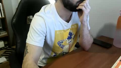 Snapshot of liveyisus98 chatting on May 24, 2:33 pm liveyisus98 online show from May 24, 2:33 pm