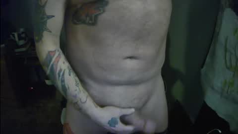 livingpuddle online show from November 29, 1:47 pm