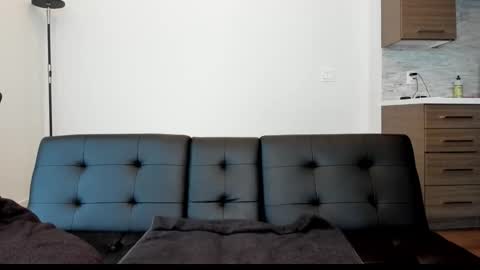 Liyanamee online show from December 15, 6:12 pm