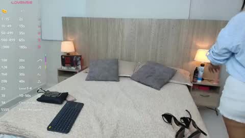 Liz online show from September 10, 2:22 am