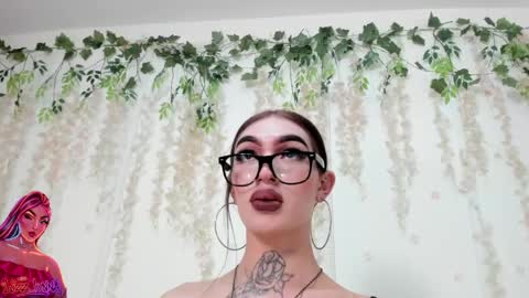 Liz Luna online show from June 1, 4:03 am