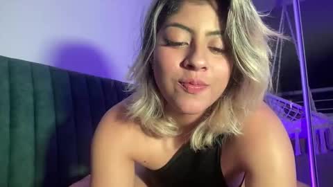 Lizeth online show from October 28, 4:27 am