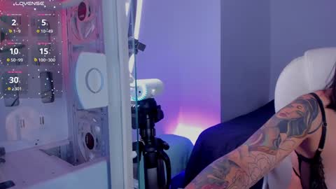 Snapshot of lizasoto chatting on December 26, 2:44 am Liza online show from December 26, 2:44 am