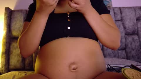  LIZBETH ROSS  online show from January 7, 10:29 am