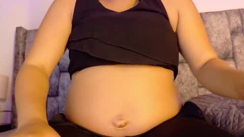  LIZBETH ROSS  online show from January 8, 10:17 am