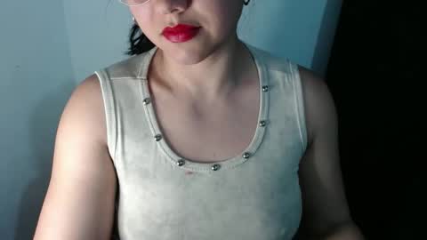 Snapshot of lizbodu chatting on October 8, 11:02 pm Lizze Bodu 3 online show from October 8, 11:02 pm