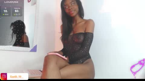 liz online show from December 17, 12:56 am