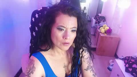 Snapshot of lizha_milf chatting on March 7, 10:32 pm Lizha online show from March 7, 10:32 pm