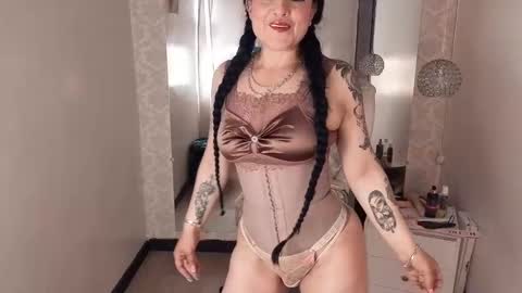Snapshot of lizha_milf chatting on September 8, 5:45 pm Lizha online show from September 8, 5:45 pm