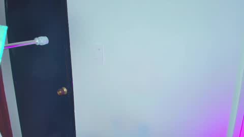 Snapshot of lizz_tender chatting on March 12, 12:04 pm Lizz online show from March 12, 12:04 pm