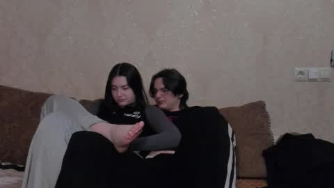 lizzi_muur online show from January 14, 8:14 pm