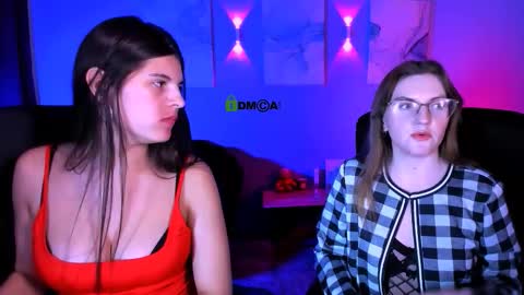 Snapshot of lizzie_boom chatting on February 14, 9:22 pm lizzie_boom online show from February 14, 9:22 pm