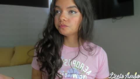 lizzieamber online show from January 10, 12:15 pm