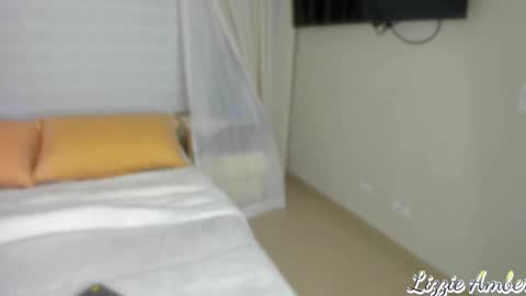 lizzieamber online show from March 11, 8:41 am