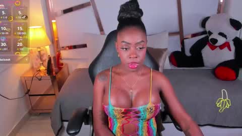 Snapshot of lizzy_joss chatting on February 6, 11:52 pm Lizzy Joss online show from February 6, 11:52 pm