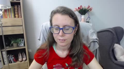 Snapshot of lizzy_sparkle chatting on May 27, 5:04 am Lizzy online show from May 27, 5:04 am