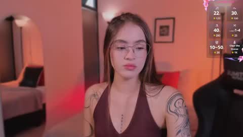 Snapshot of lizzycolins chatting on July 12, 3:25 pm Lizzy Colins online show from July 12, 3:25 pm