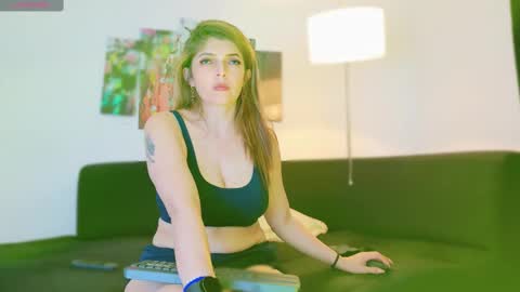 Liz  online show from March 2, 4:07 am