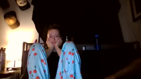 Lizzie Vonn online show from April 12, 9:36 am