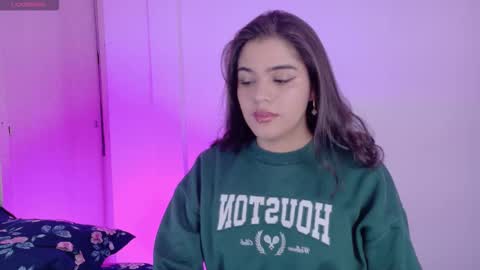 lizzywindsor online show from March 2, 12:45 pm