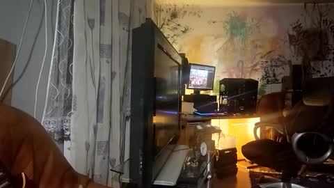 lkonig504475 online show from February 18, 1:34 am