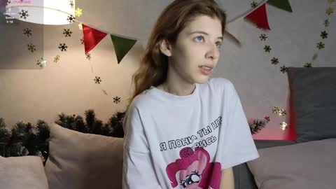 Lesly online show from December 28, 5:35 pm