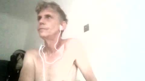 ellbee online show from September 10, 11:43 am