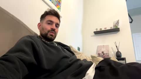 Snapshot of lnnc5 chatting on October 21, 10:38 am lnnc5 online show from October 21, 10:38 am