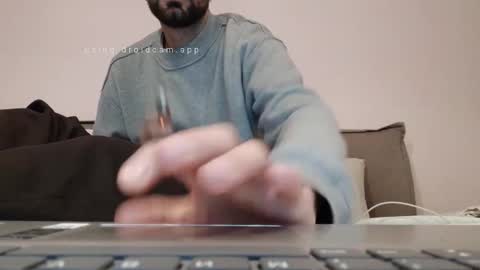 lnnc5 online show from November 18, 2:43 pm