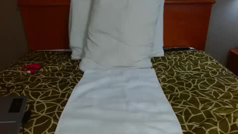 John online show from November 11, 12:10 am