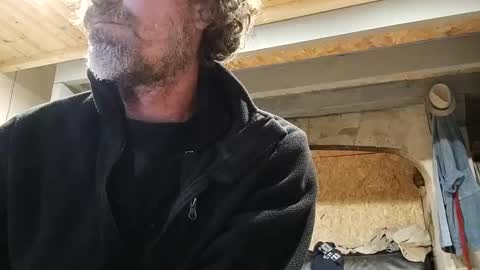 Snapshot of lobin666 chatting on December 16, 5:11 pm lobin666 online show from December 16, 5:11 pm