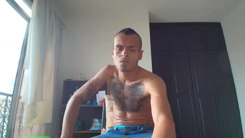 edwin online show from January 31, 9:59 pm