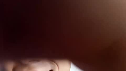 Snapshot of lof_ly08 chatting on February 8, 1:00 am lof_ly08 online show from February 8, 1:00 am