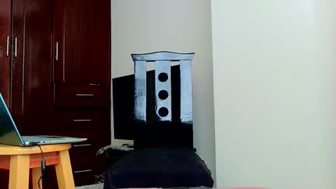 logaan_grey online show from October 28, 6:54 pm