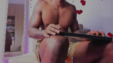 LOGAN DRAKE online show from June 14, 10:45 pm