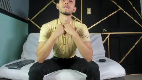 Snapshot of logan_rogers chatting on October 7, 2:58 pm Logan Rogers online show from October 7, 2:58 pm