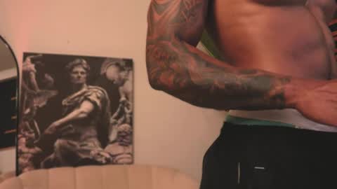 logan_varela online show from February 14, 12:09 am