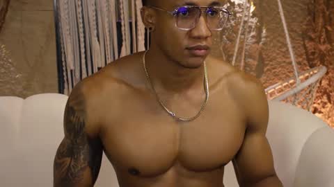 logan_varela online show from September 10, 2:50 pm